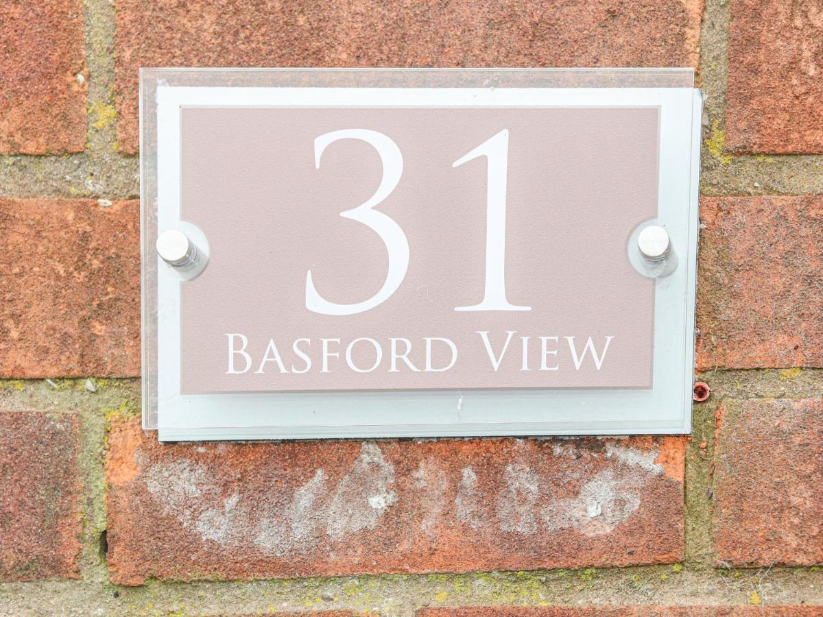 הוילה Cheddleton Basford View מראה חיצוני תמונה